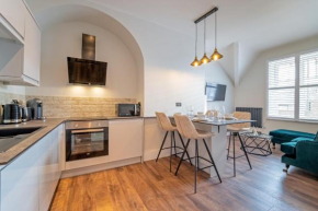 Watergate Penthouse - NEW 2 bed luxury apartment in City Centre